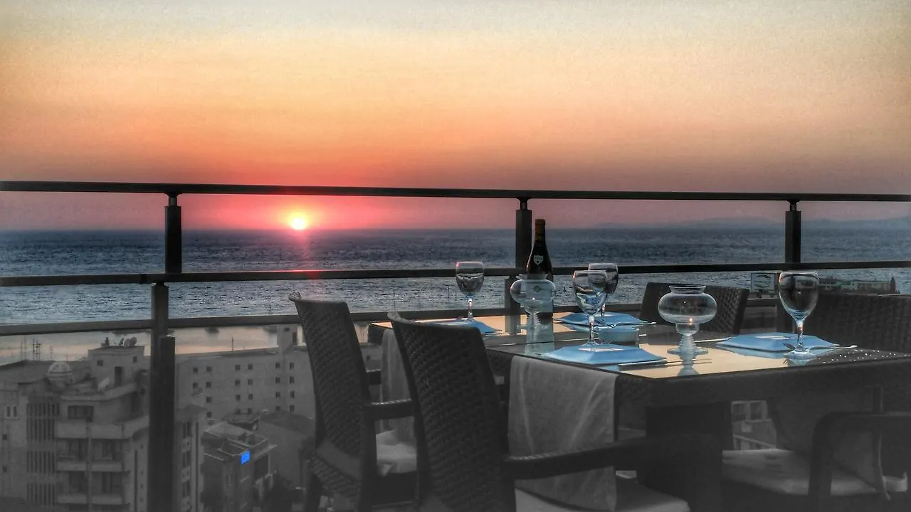 Demir Suit Hotel Kusadasi 3*,